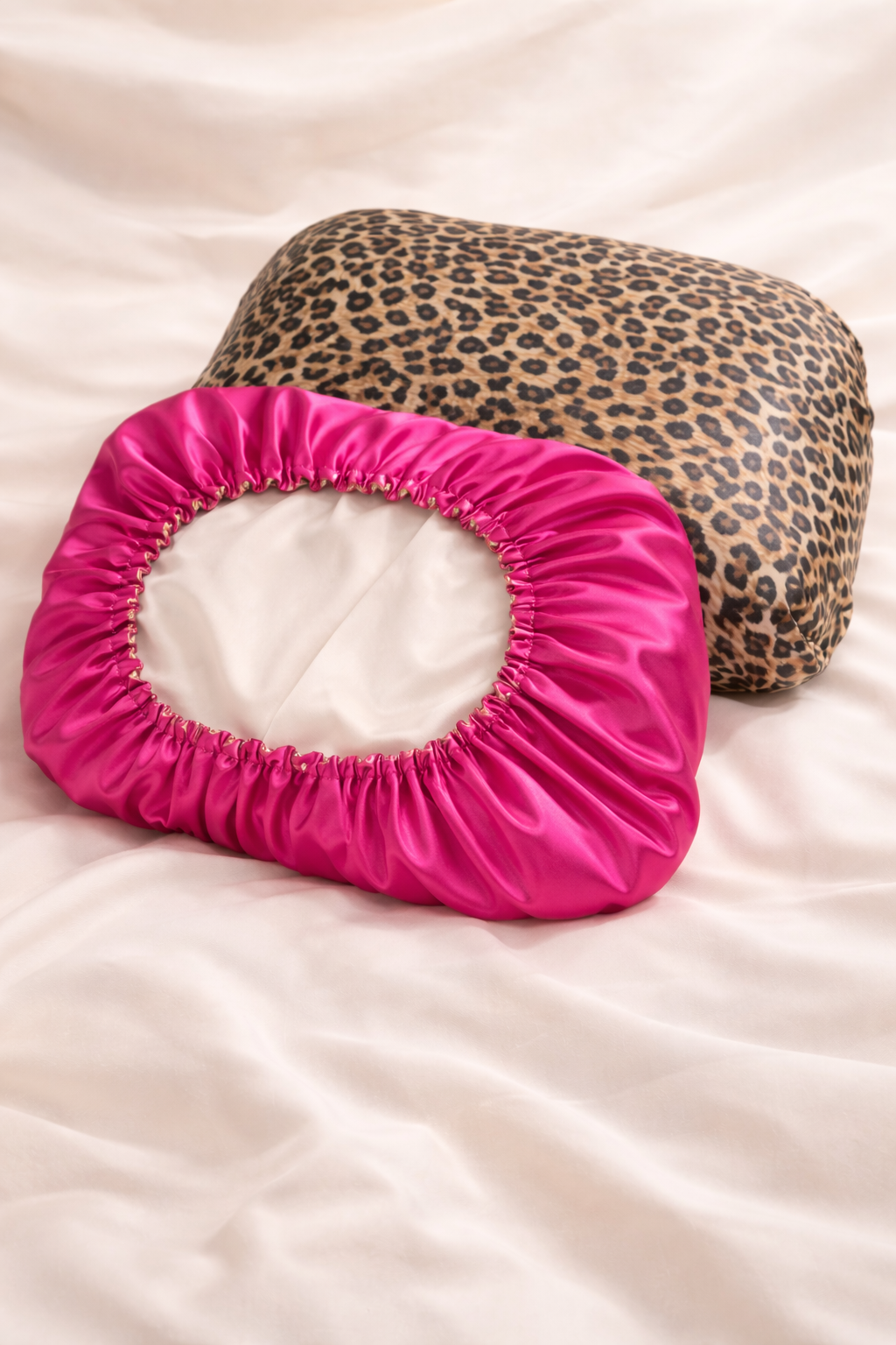 (1) Leopard Pink Reversible Pillowcase Bonnet